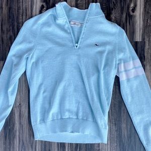Light blue vineyard vines zip up